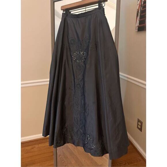 Debby‎ Morgan Size 6 Vintage Inspired Beaded Embroidery Swing Midi Skirt - Picture 2 of 7
